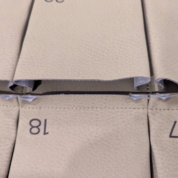 NWT Gathre Advent Calendar (Leather, Small, Green) - Picture 16 of 16